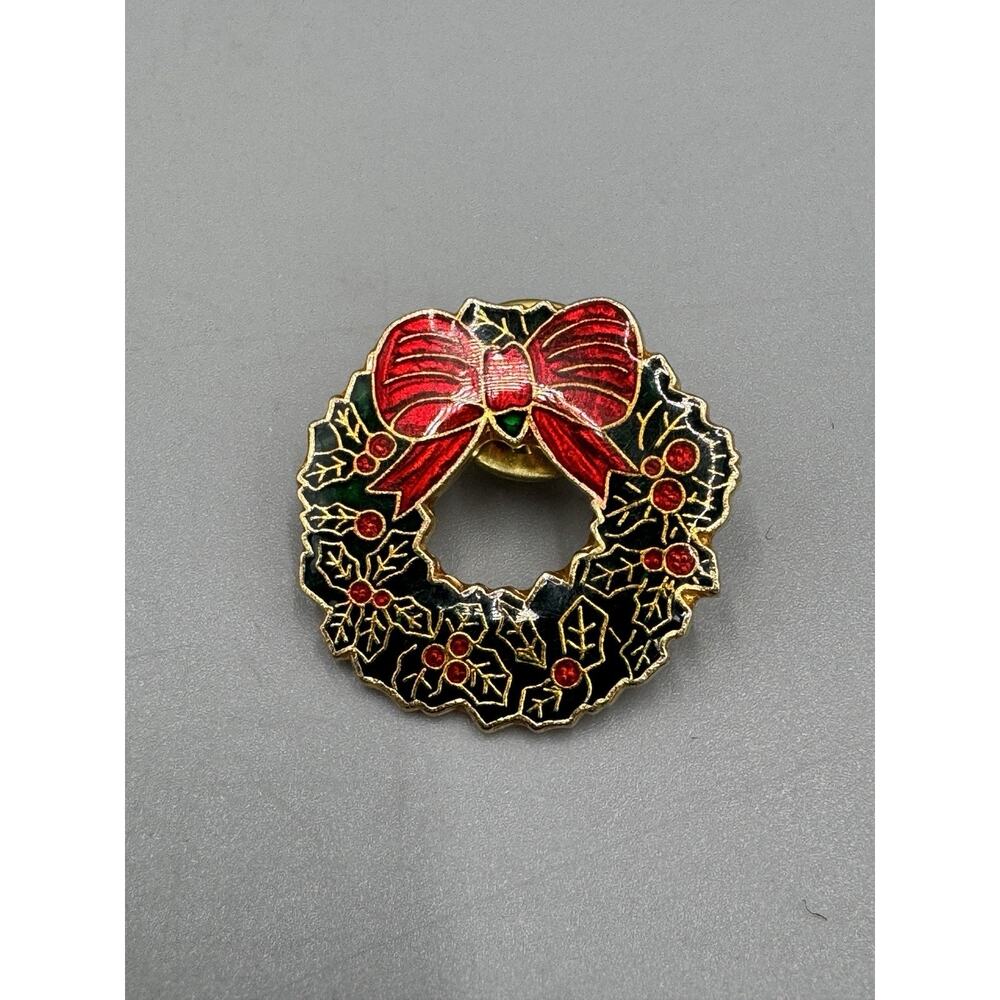 Vintage Christmas Wreath W/ Red Bow Lapel Pin